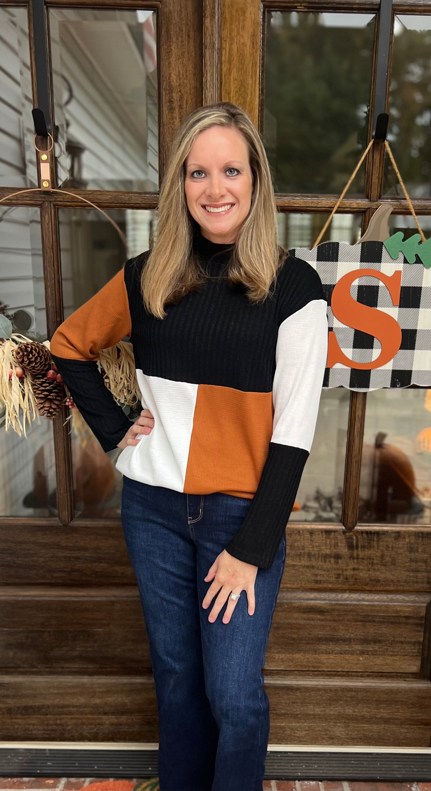 Tri-color mock neck top